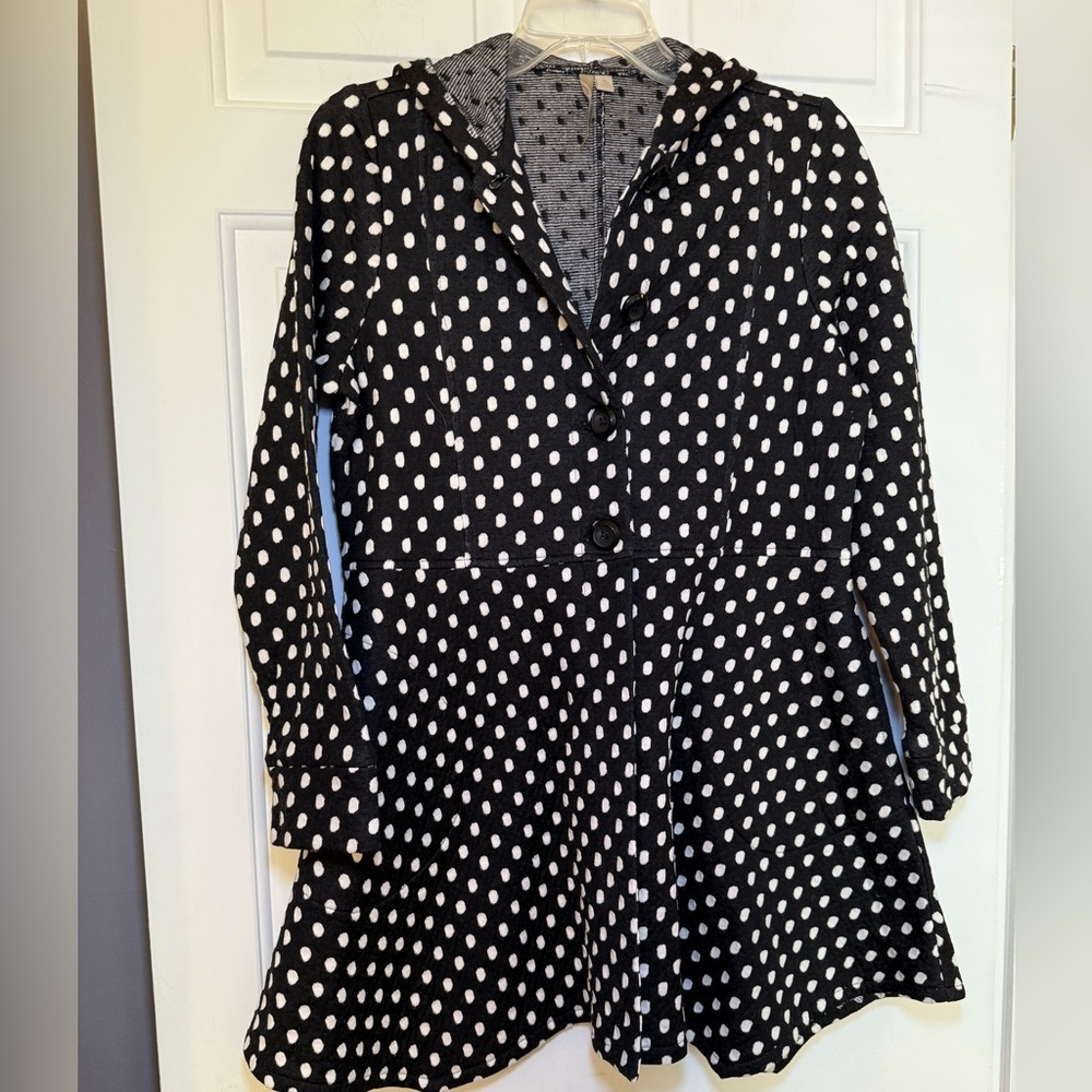 Comfy USA Small Black & White Knit Polka Dot Swing Peplum Hooded Jacket USA